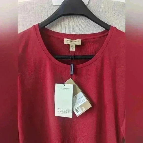 Women's Burberry Maroon T-shirt - size small nwt - Picture 6 of 7